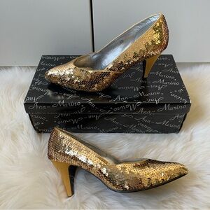 Vintage Ann Marino Gold Sequin Satin Heels Pumps 6 Vogue Made in Hong Kong 6B